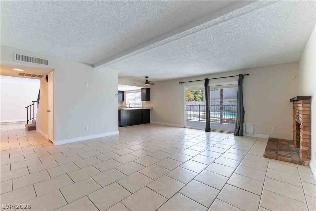 5212 Jana Ct - Photo 7 of 25