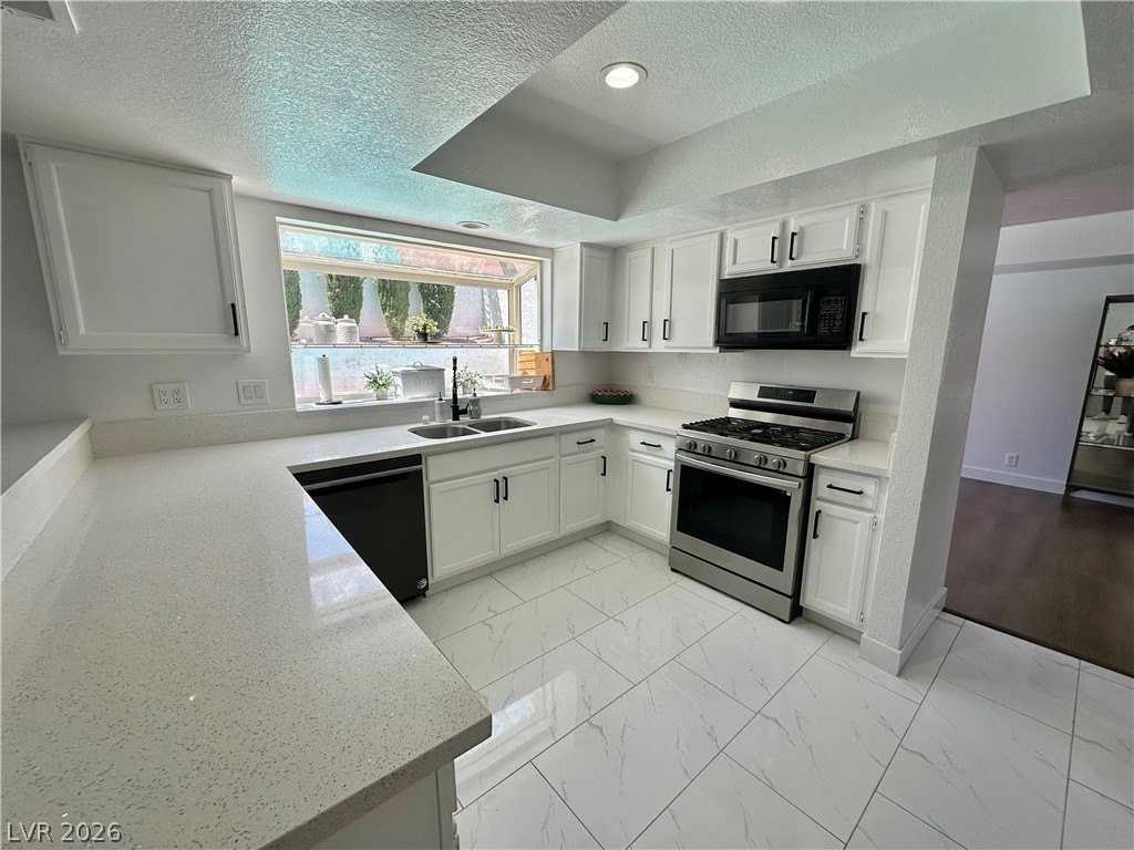 2713 Monrovia Dr - Photo 6 of 34