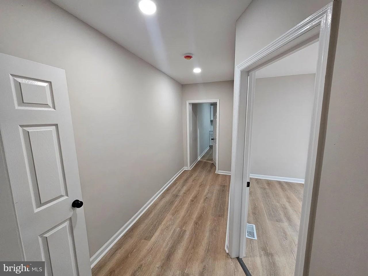 29 Marion St #1 - Photo 3 of 15