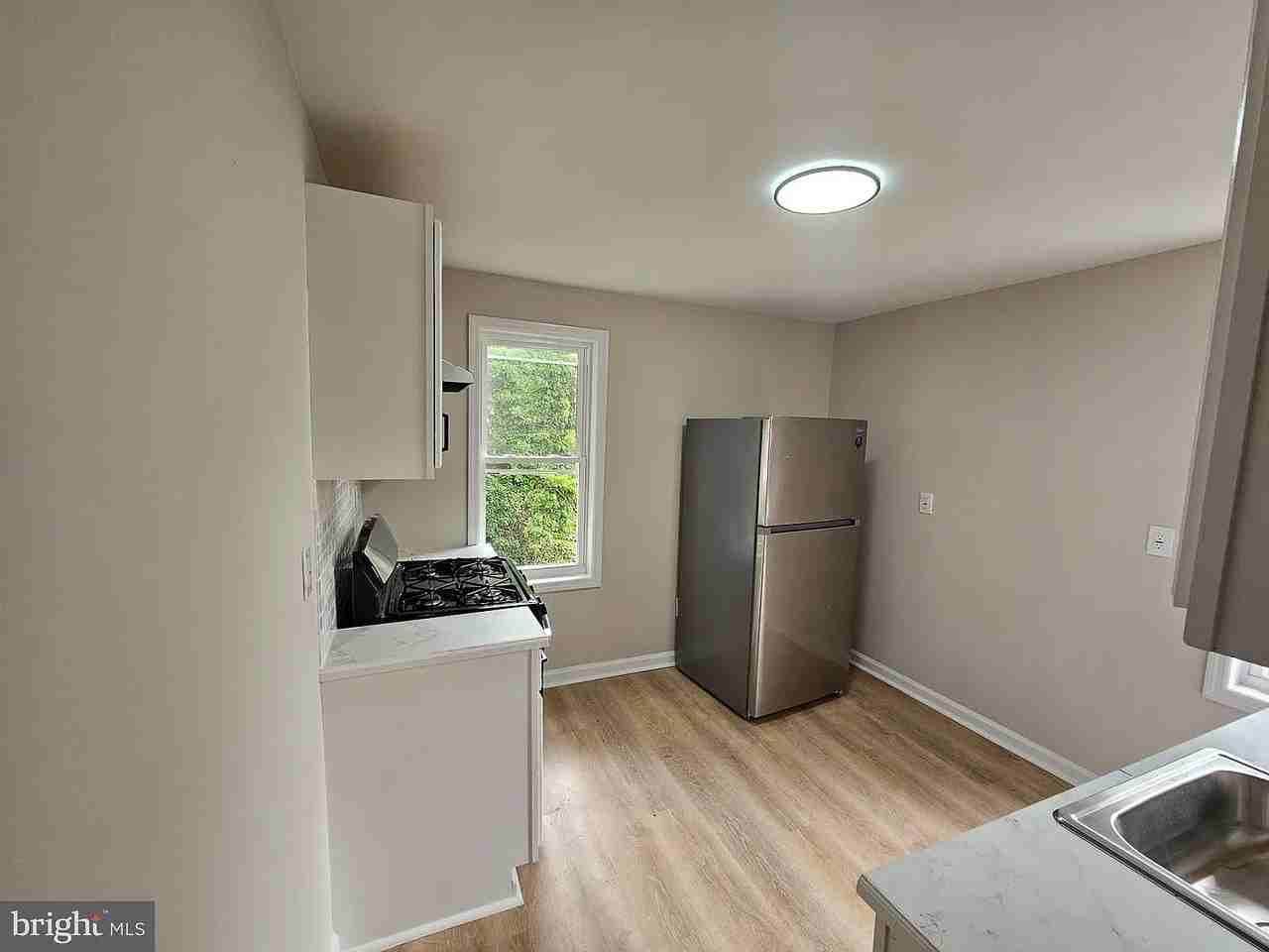 29 Marion St #2 - Photo 6 of 29