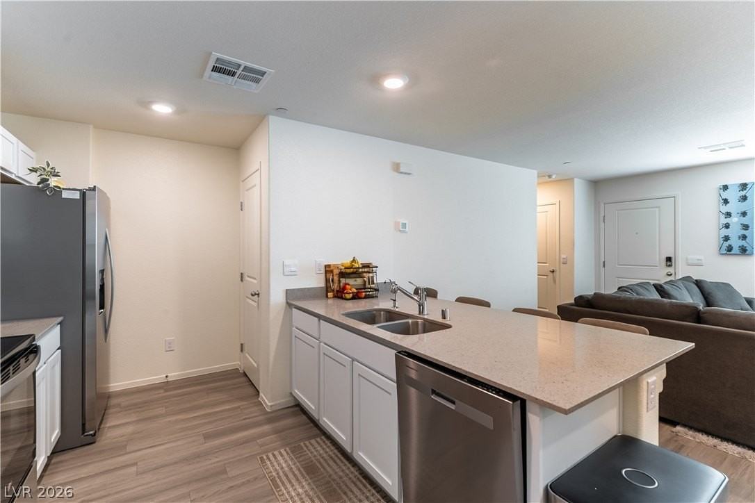 6168 Aster Garden St - Photo 3 of 12