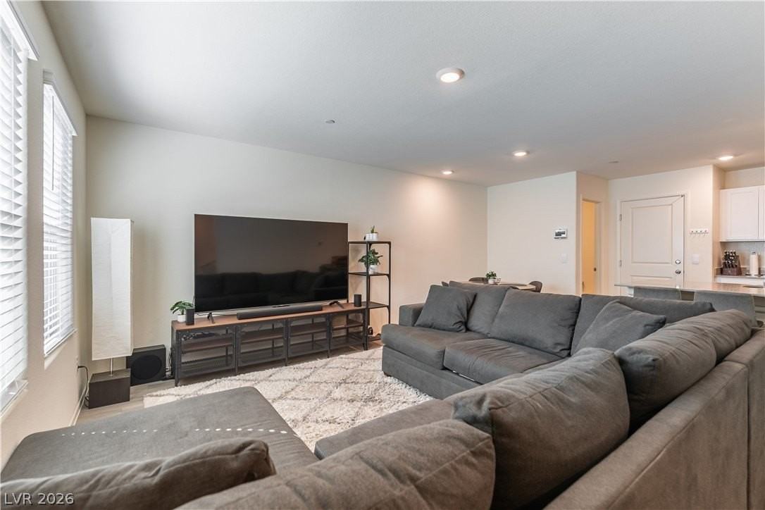 6168 Aster Garden St - Photo 5 of 12
