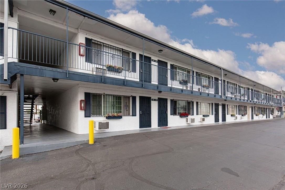 4600 University Center Dr #247