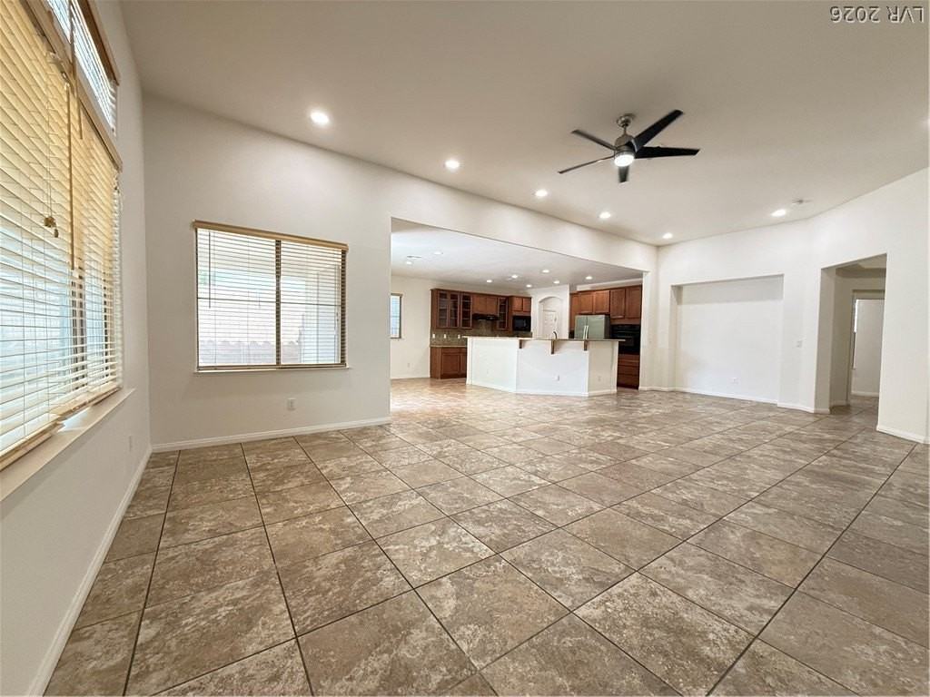 9961 Artistic Walk Ave - Photo 3 of 39