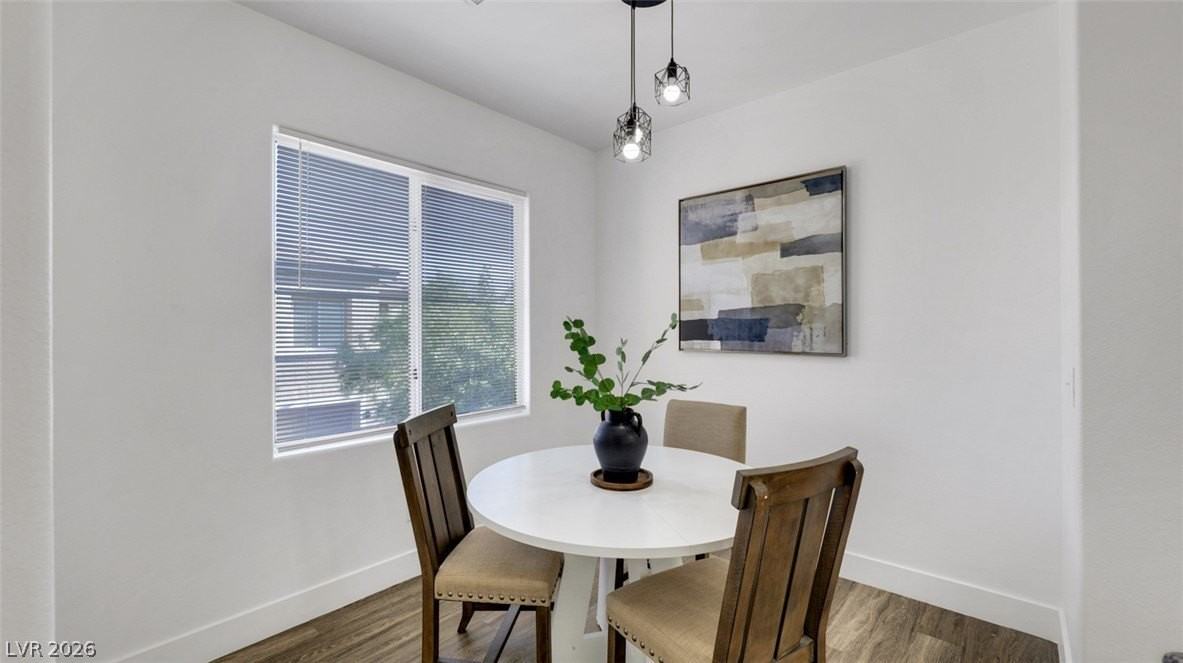 721 Peachy Canyon Cir #201 - Photo 4 of 18