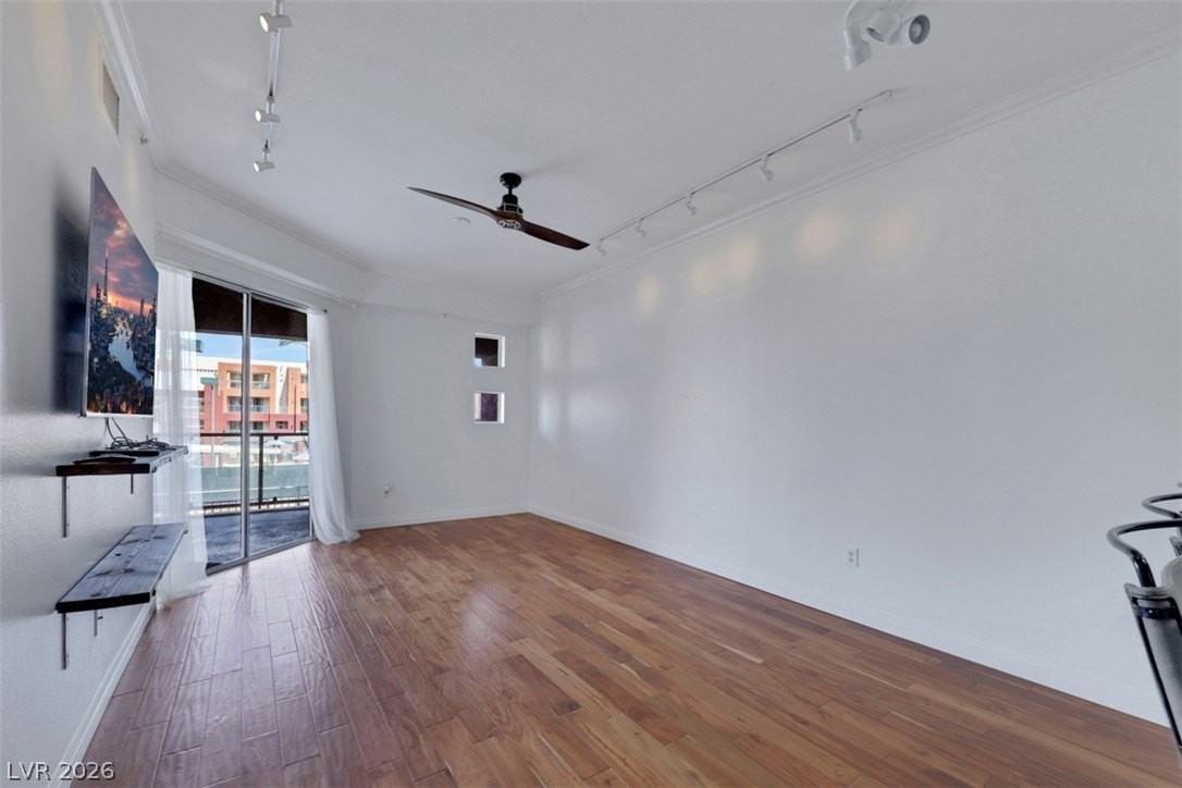 47 E Agate Ave #204 - Photo 4 of 20