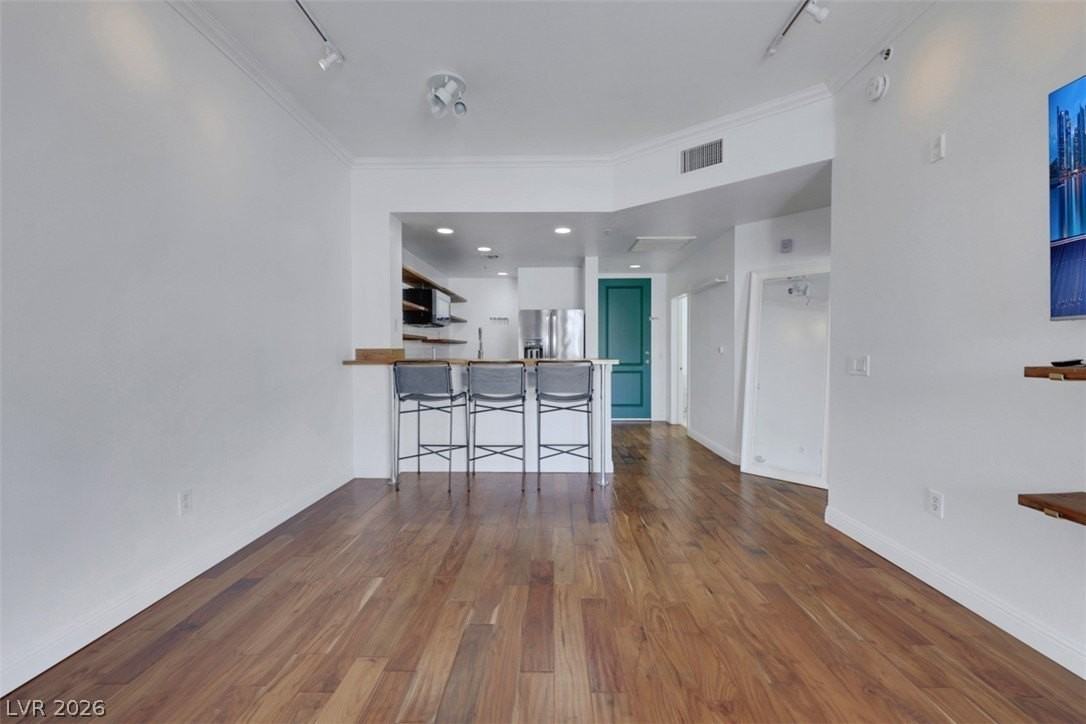47 E Agate Ave #204 - Photo 6 of 20