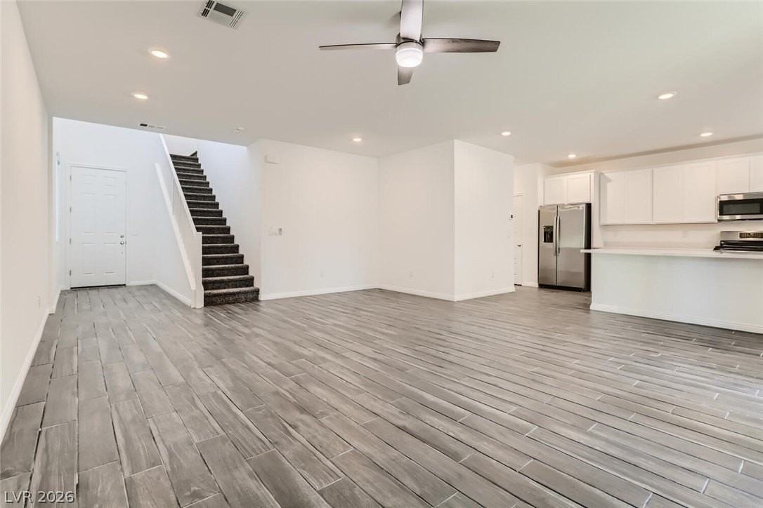 4208 Bayley Skye Ave - Photo 6 of 32