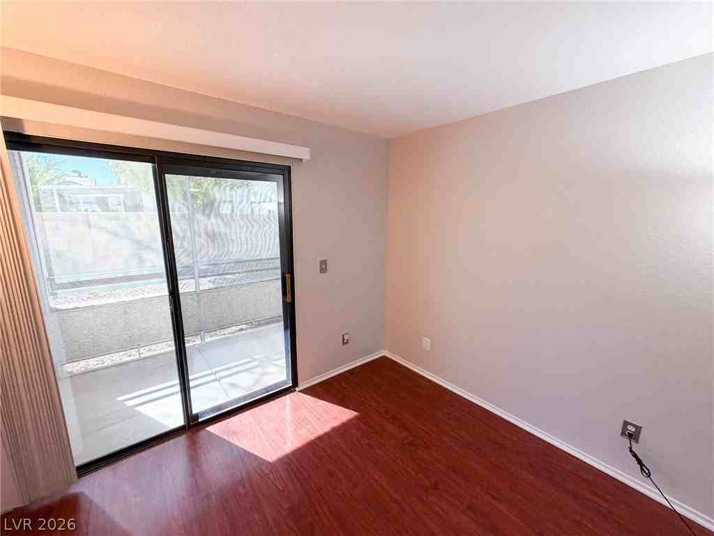 5211 Lindell Rd #105 - Photo 7 of 19