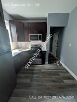 149 Zabriskie St #3M - Photo 1 of 1