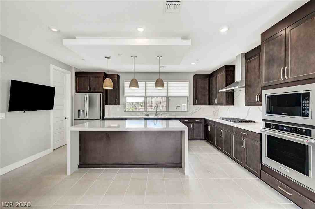 11580 Midnight Melody Ave - Photo 6 of 45