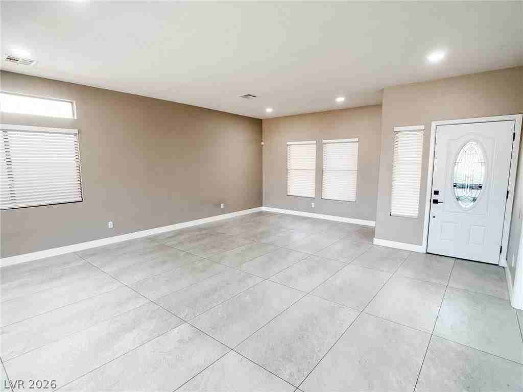 1100 Casady Hollow Ave - Photo 5 of 38