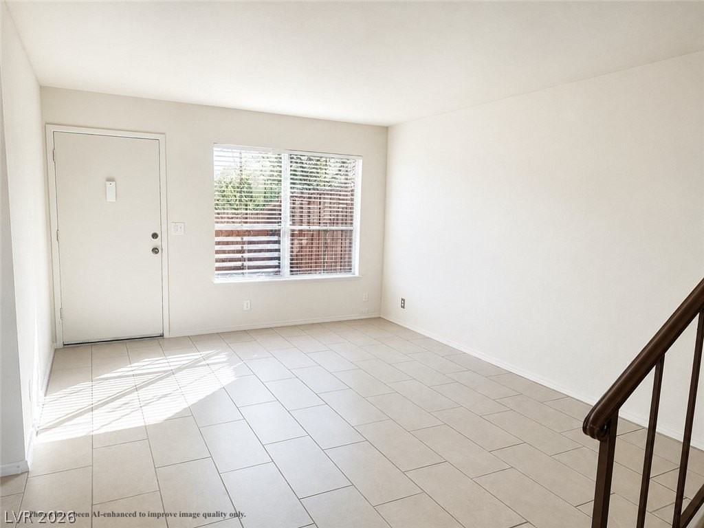 4338 Caliente St #15 - Photo 4 of 20