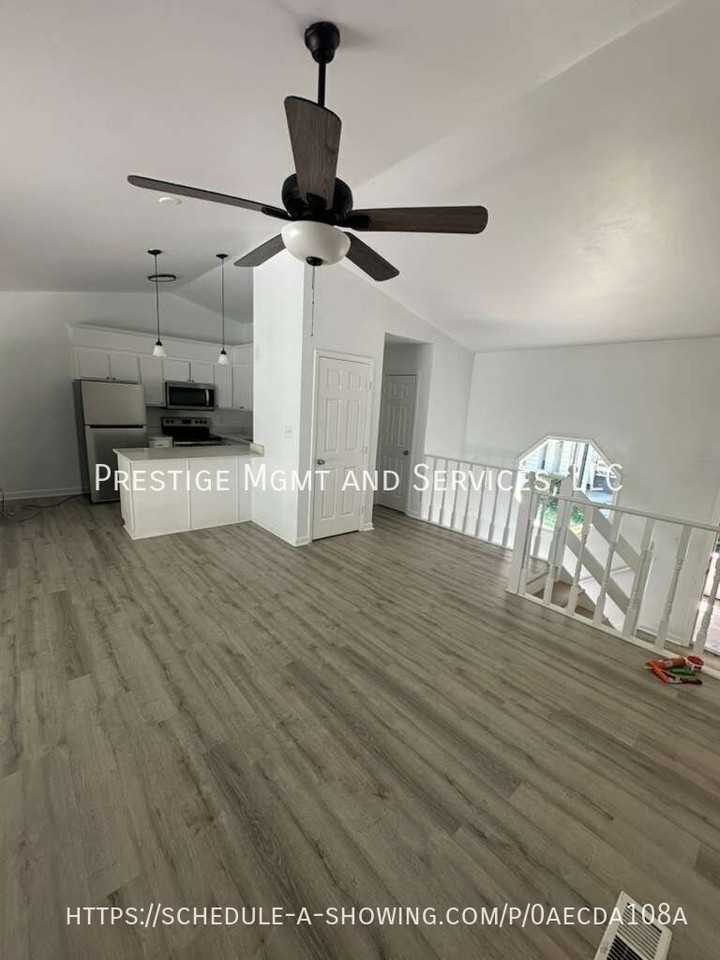 2 Villa Dr #D - Photo 2 of 6