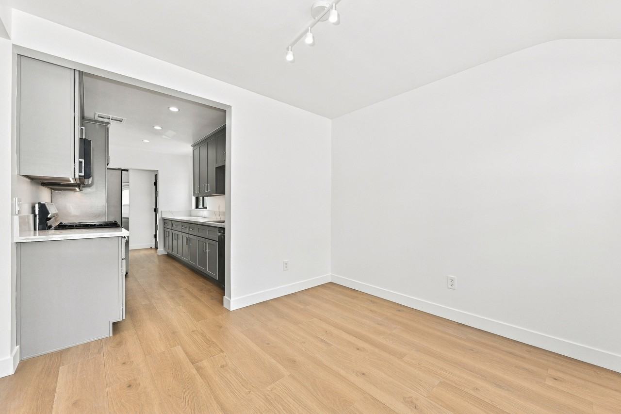 18741 Covello St - Photo 4 of 17
