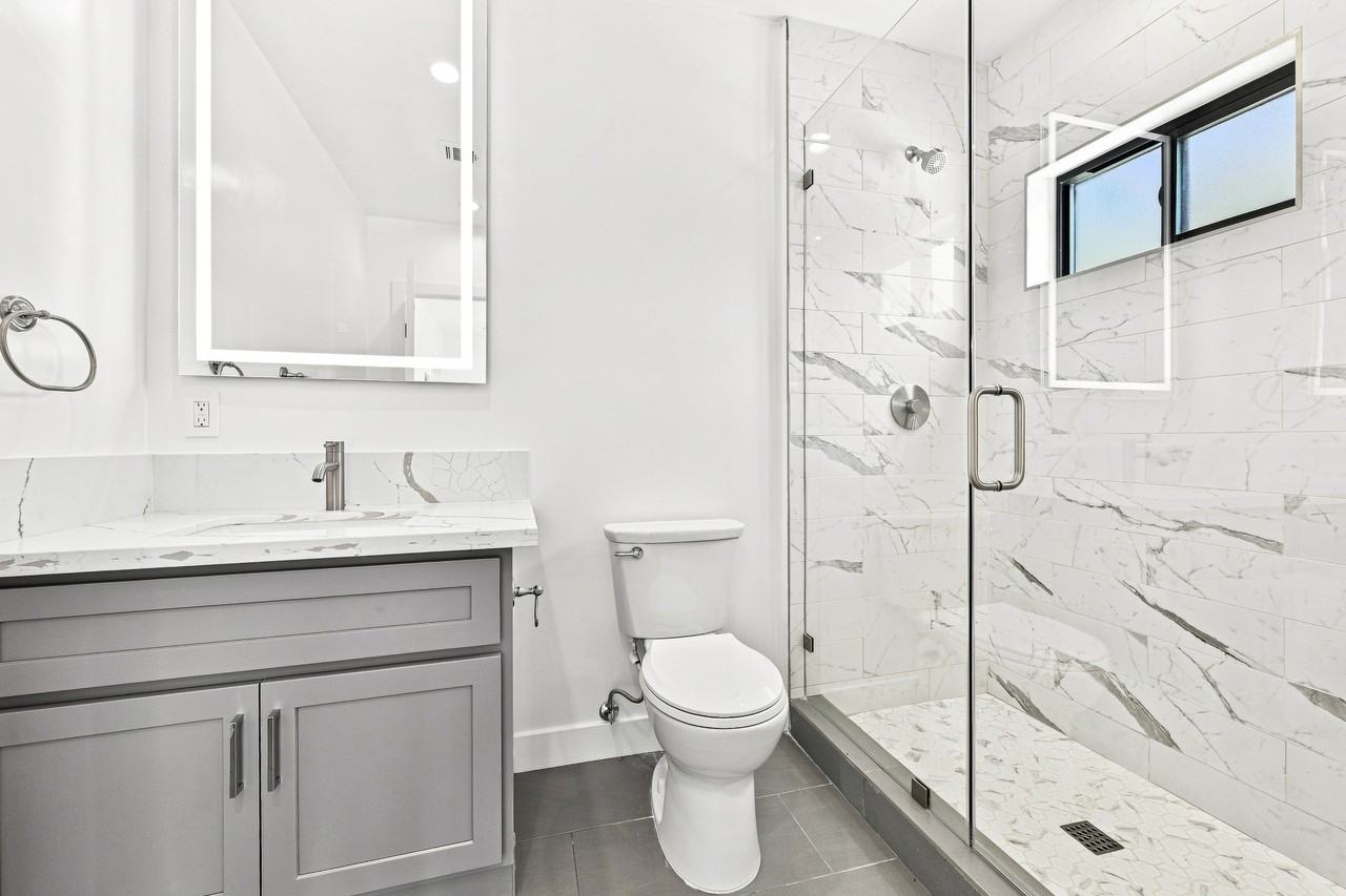 18743 Covello St - Photo 6 of 8