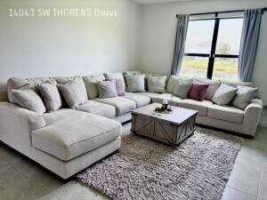 14043 Sw Thorens Dr - Photo 5 of 28