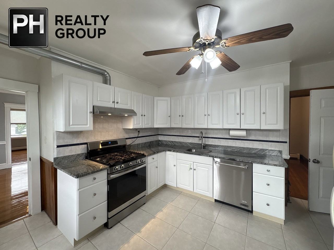 403 Trapelo Rd #3 - Photo 4 of 8