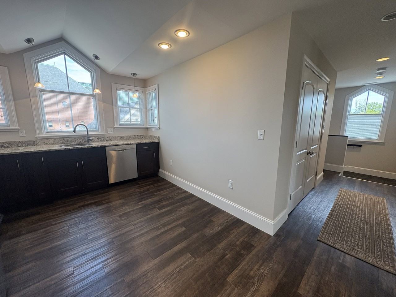 110 Madison Ave #3 - Photo 5 of 8