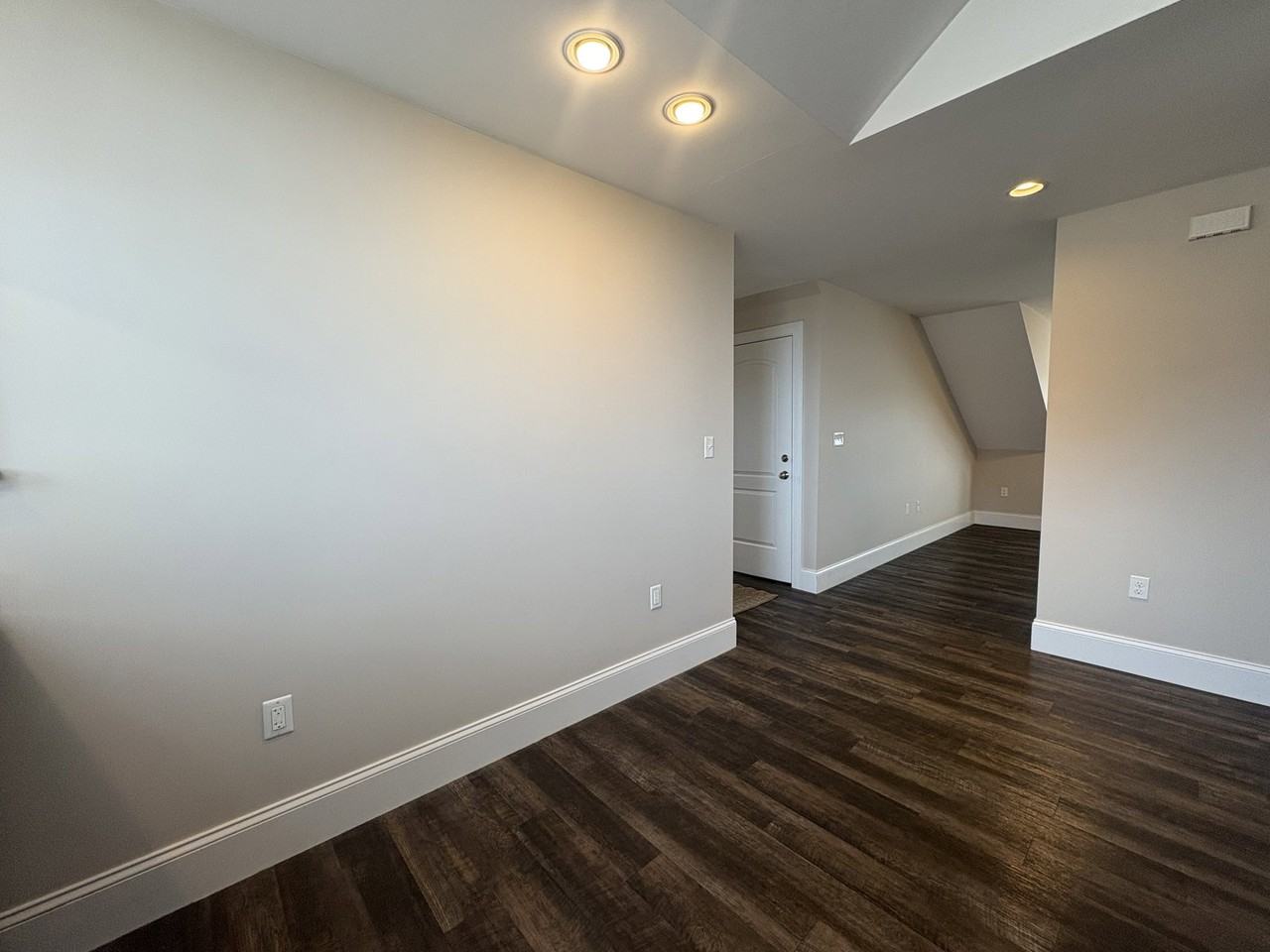 110 Madison Ave #3 - Photo 6 of 8
