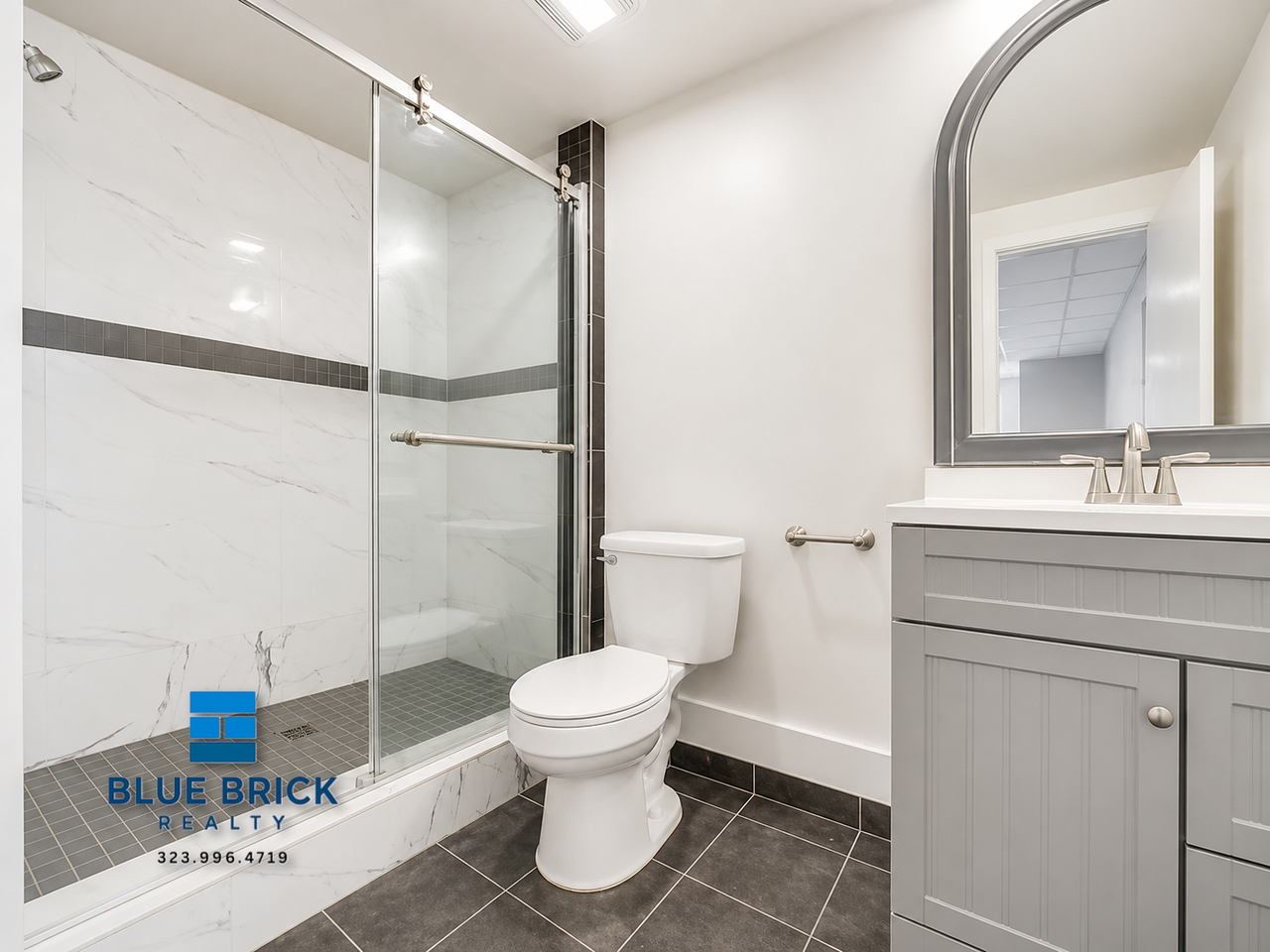 815 S Shenandoah St #100 - Photo 6 of 10