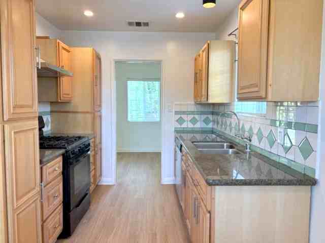 1837 Lancewood Ave #1 - Photo 2 of 11