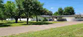10701 N Ware Rd - Photo 1 of 1