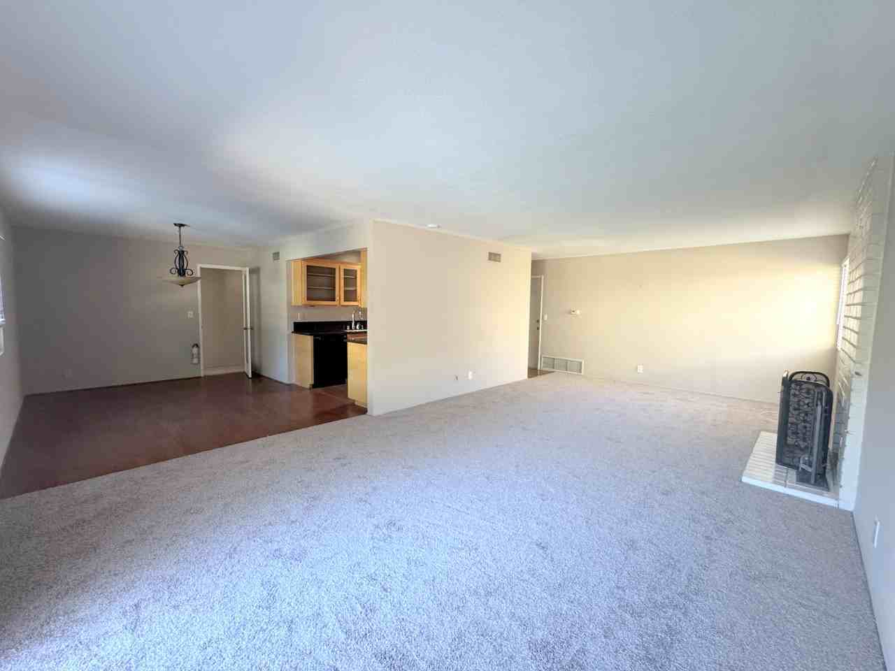 3528 Castle Rock Rd #1 - Photo 4 of 27