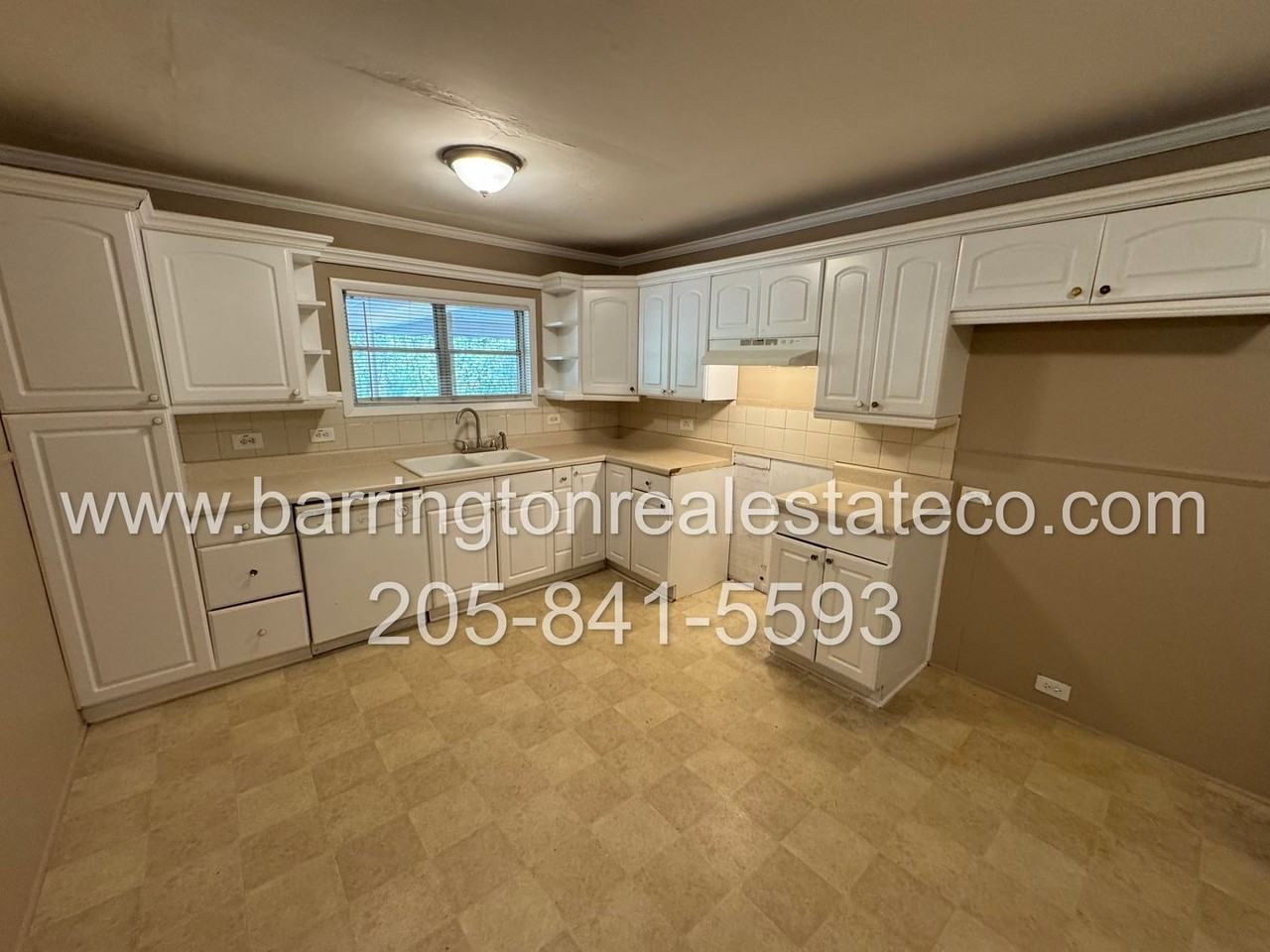 310 Lullaby Ln - Photo 4 of 5