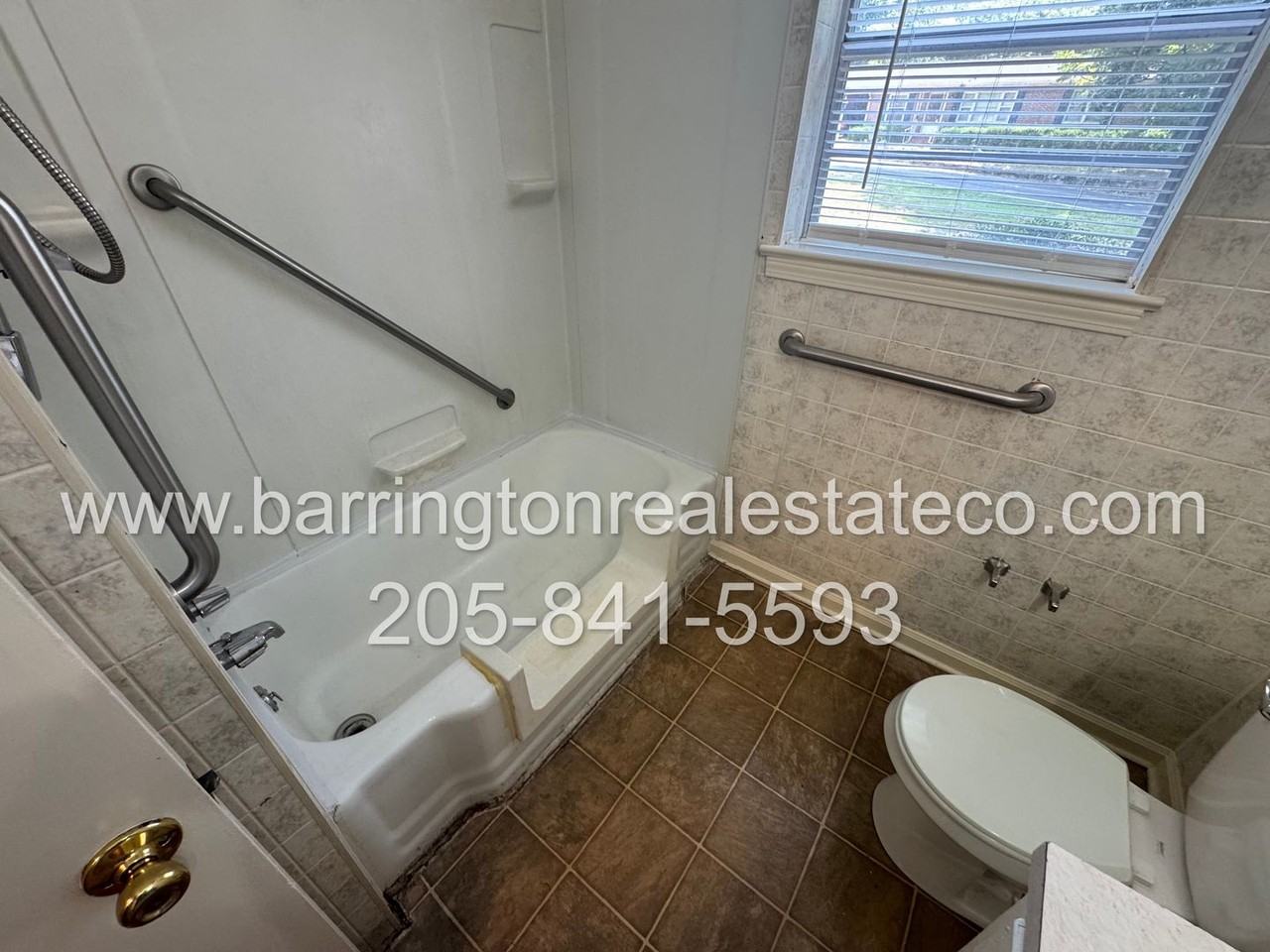 236 20th Ave Nw - Photo 7 of 10