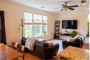 501 Lopez Ln - Photo 1 of 1