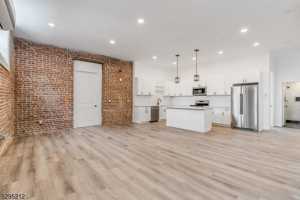 featured image of 7 Moran St #B