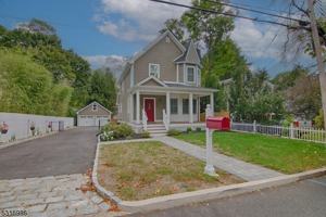 featured image of 21 Seney Dr
