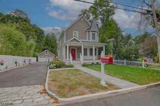 21 Seney Dr - Photo 1 of 1