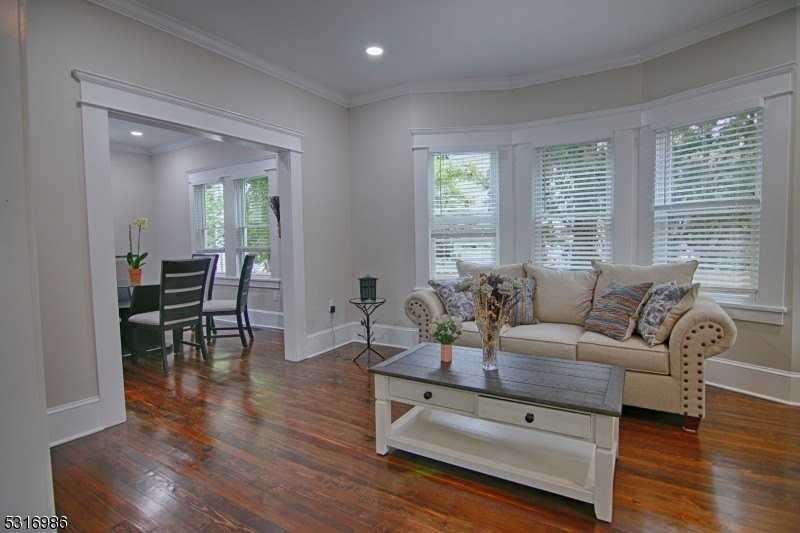 21 Seney Dr - Photo 2 of 12