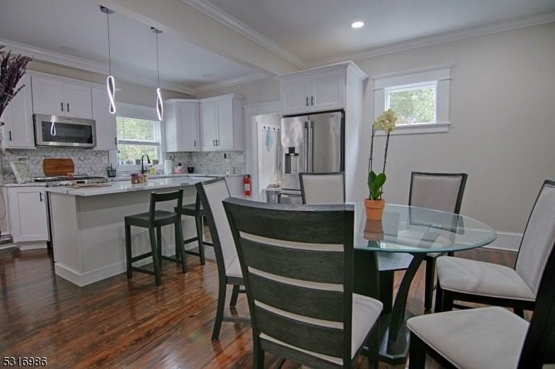 21 Seney Dr - Photo 6 of 12