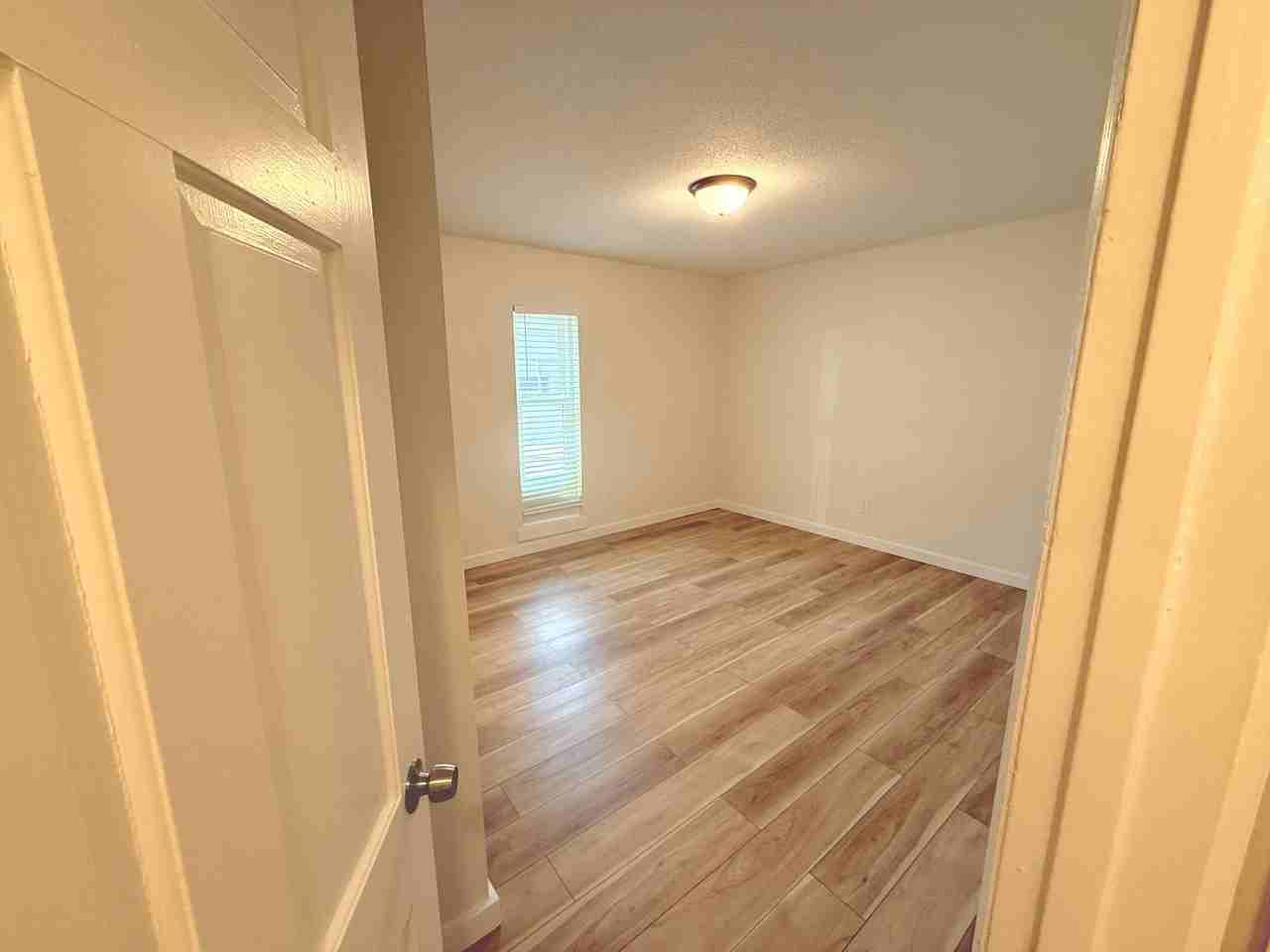 3204 Redding Rd #134 - Photo 4 of 24