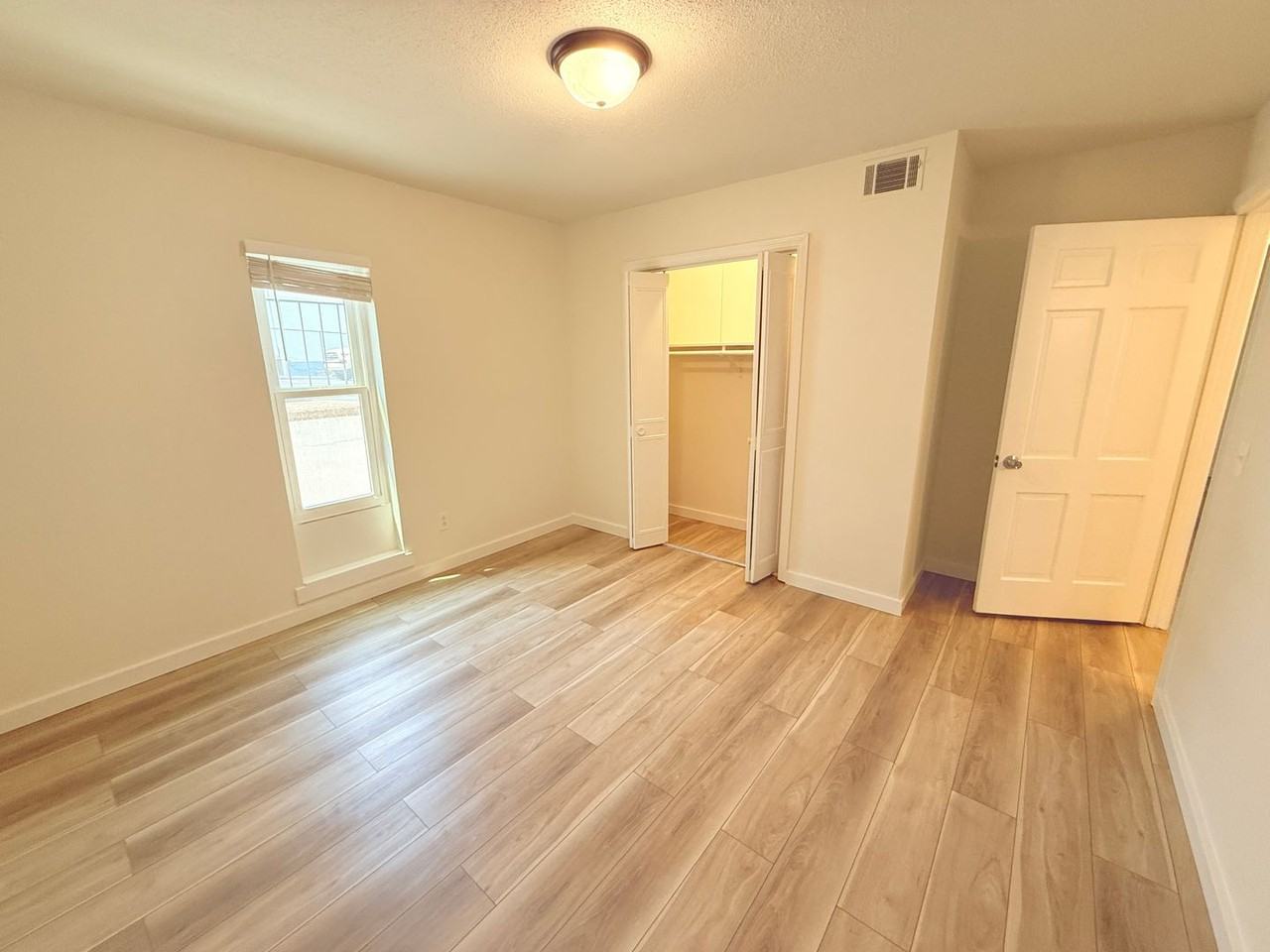 3204 Redding Rd #134 - Photo 7 of 24