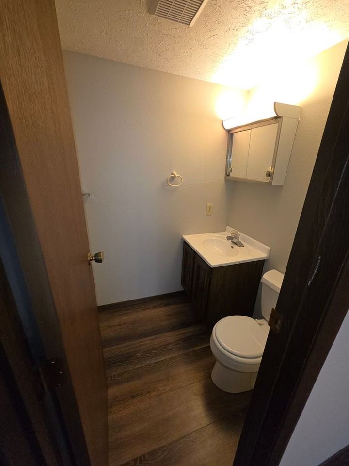 507 Elm Ave #2 - Photo 3 of 6