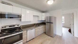 11518 Ne Sandy Blvd #10 - Photo 1 of 1