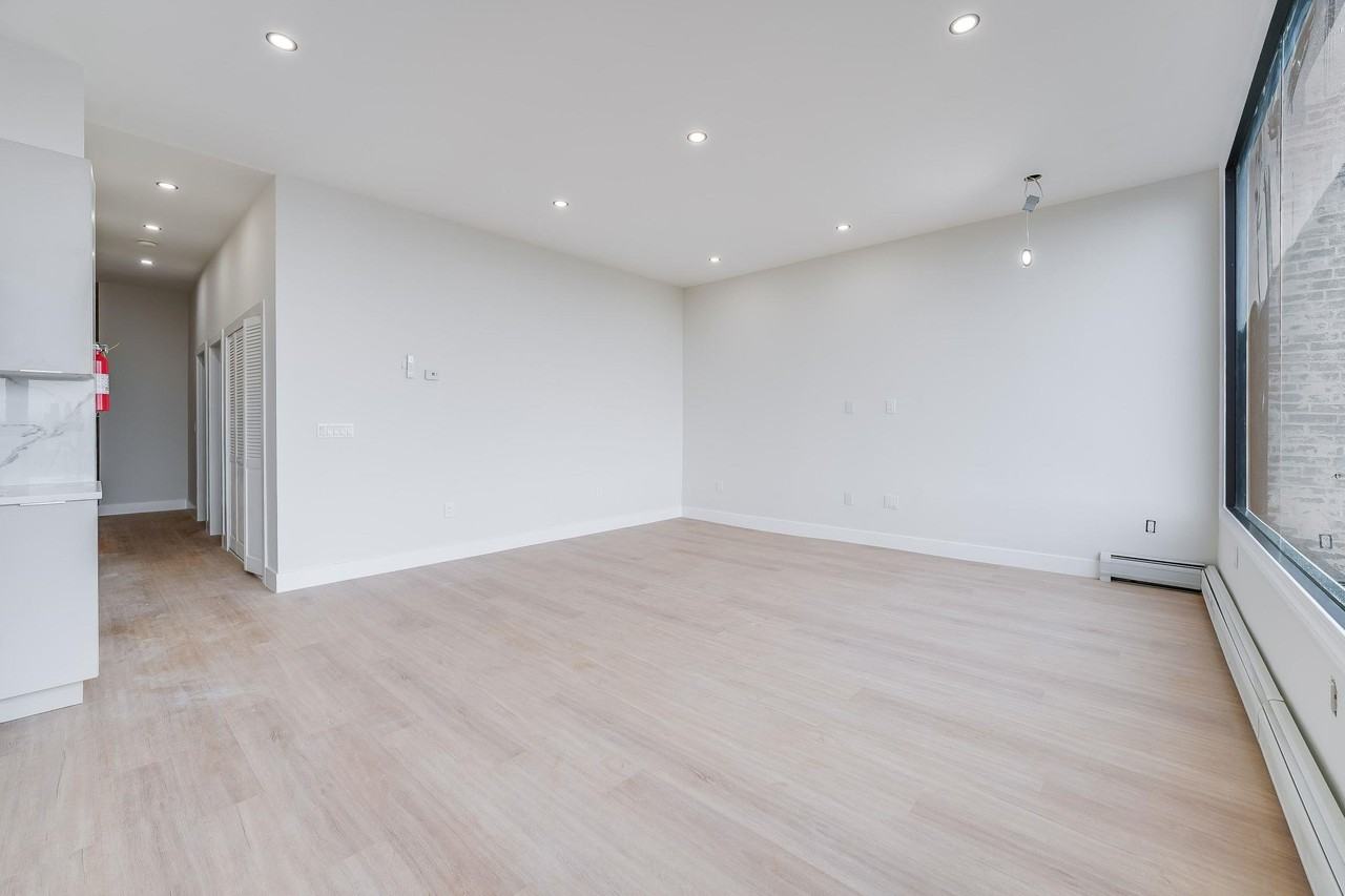 704 Palisade Ave #2 - Photo 6 of 17