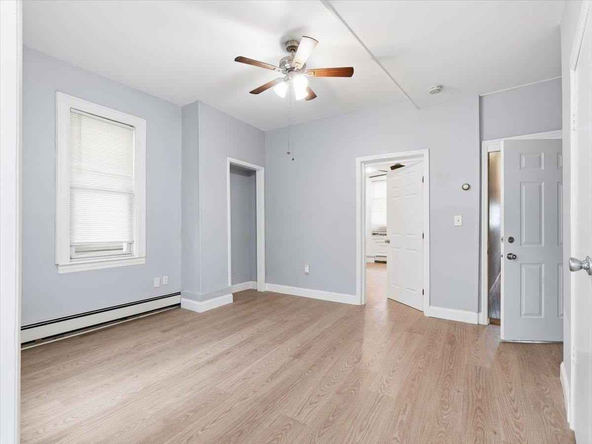 73 Terrace Ave - Photo 3 of 31