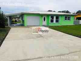 featured image of 713 Killarney Dr