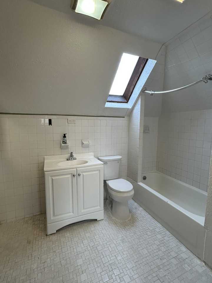 16 46th St #5 - Photo 3 of 16