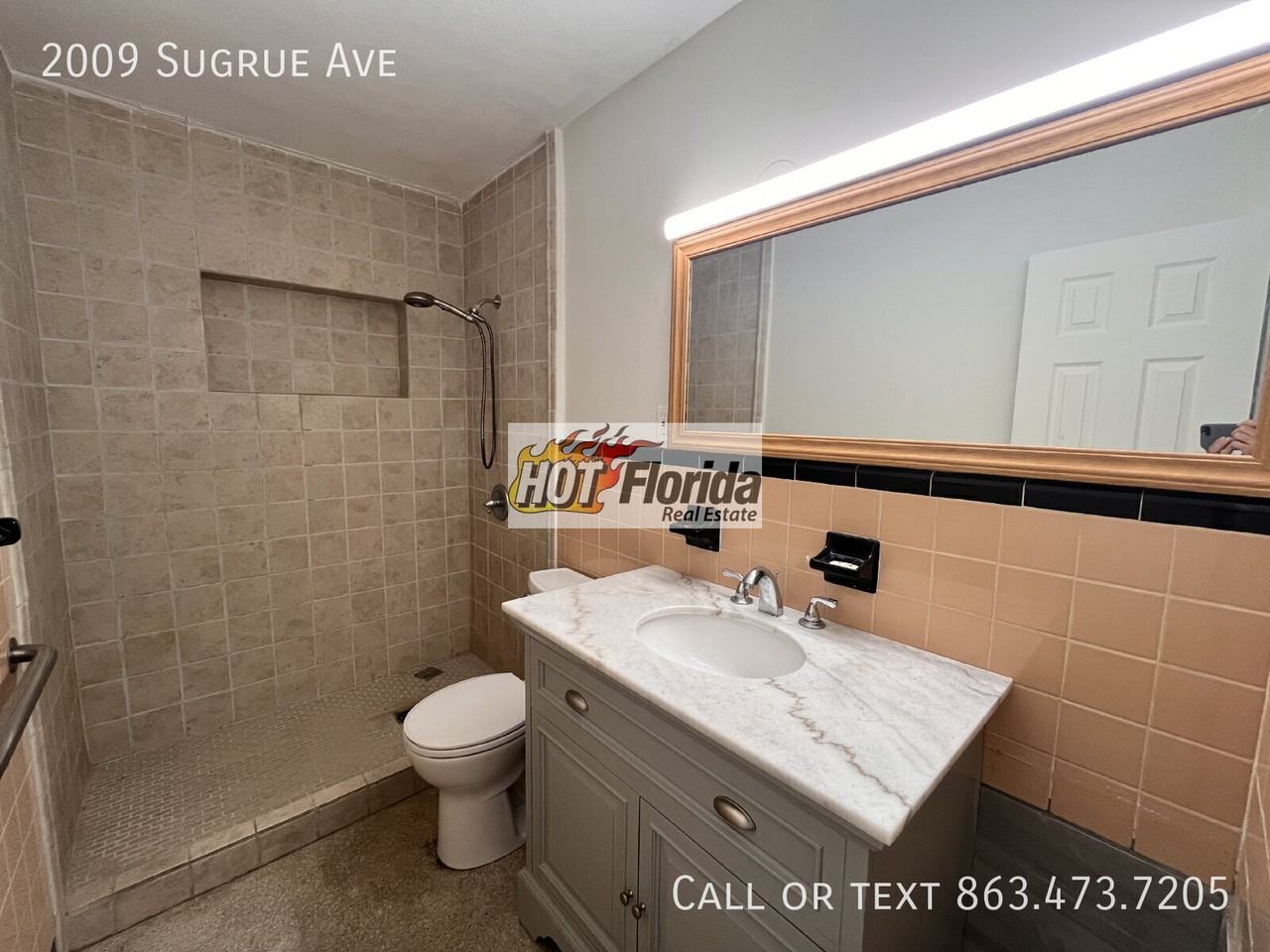 2009 Sugrue Ave - Photo 5 of 19