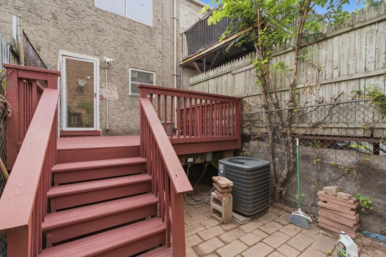 8 Van Nostrand Ave - Photo 5 of 11