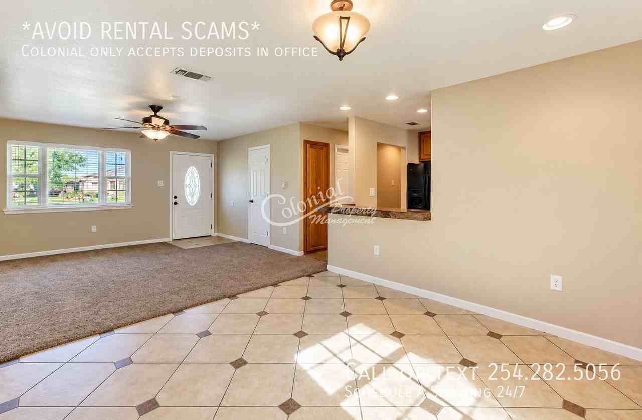 100 Moss Rd - Photo 2 of 13