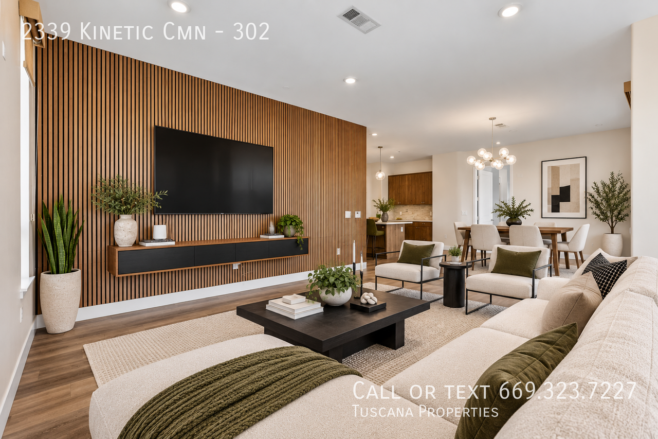 2339 Kinetic Cmn #302 - Photo 2 of 17