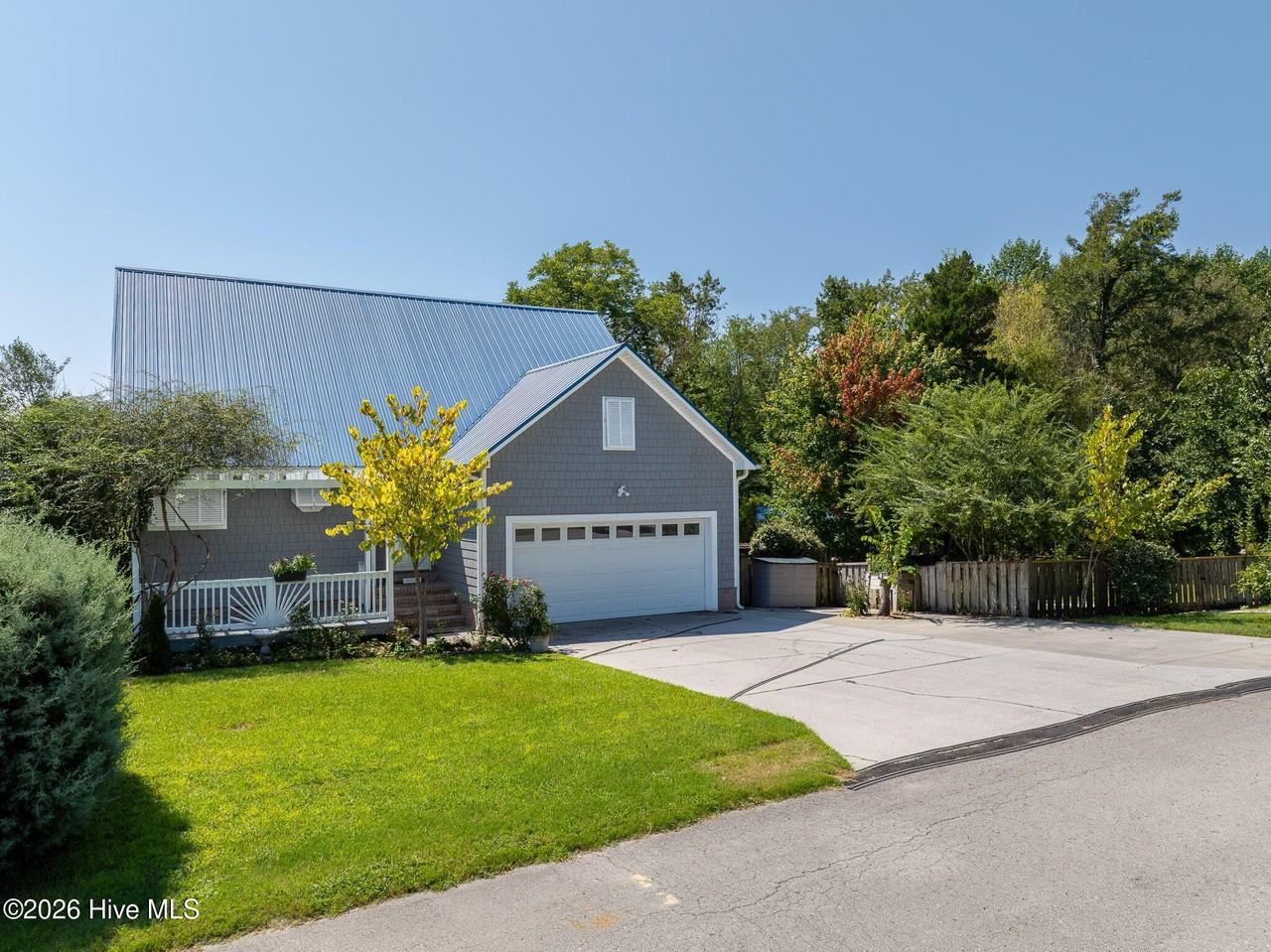 645 Riva Ridge Rd - Photo 3 of 32
