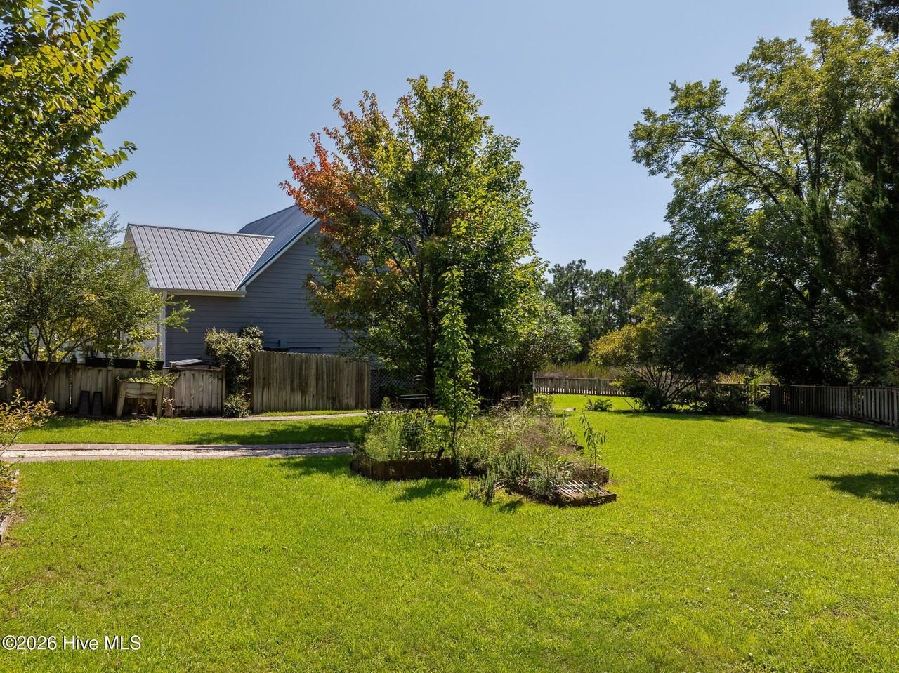 645 Riva Ridge Rd - Photo 4 of 32